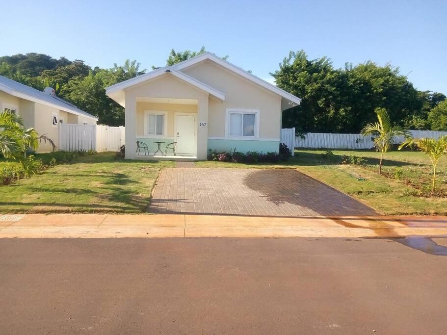 Jamaica Reggae Villa Lucea Zewnętrze zdjęcie